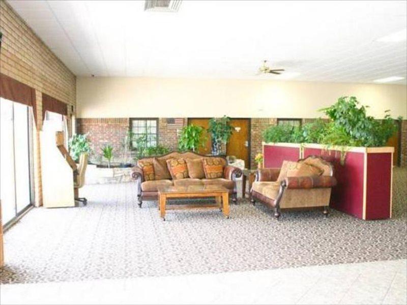 Best Western Hospitality House Emporia Buitenkant foto