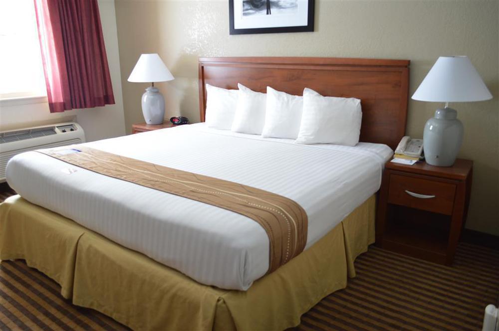 Best Western Hospitality House Emporia Kamer foto