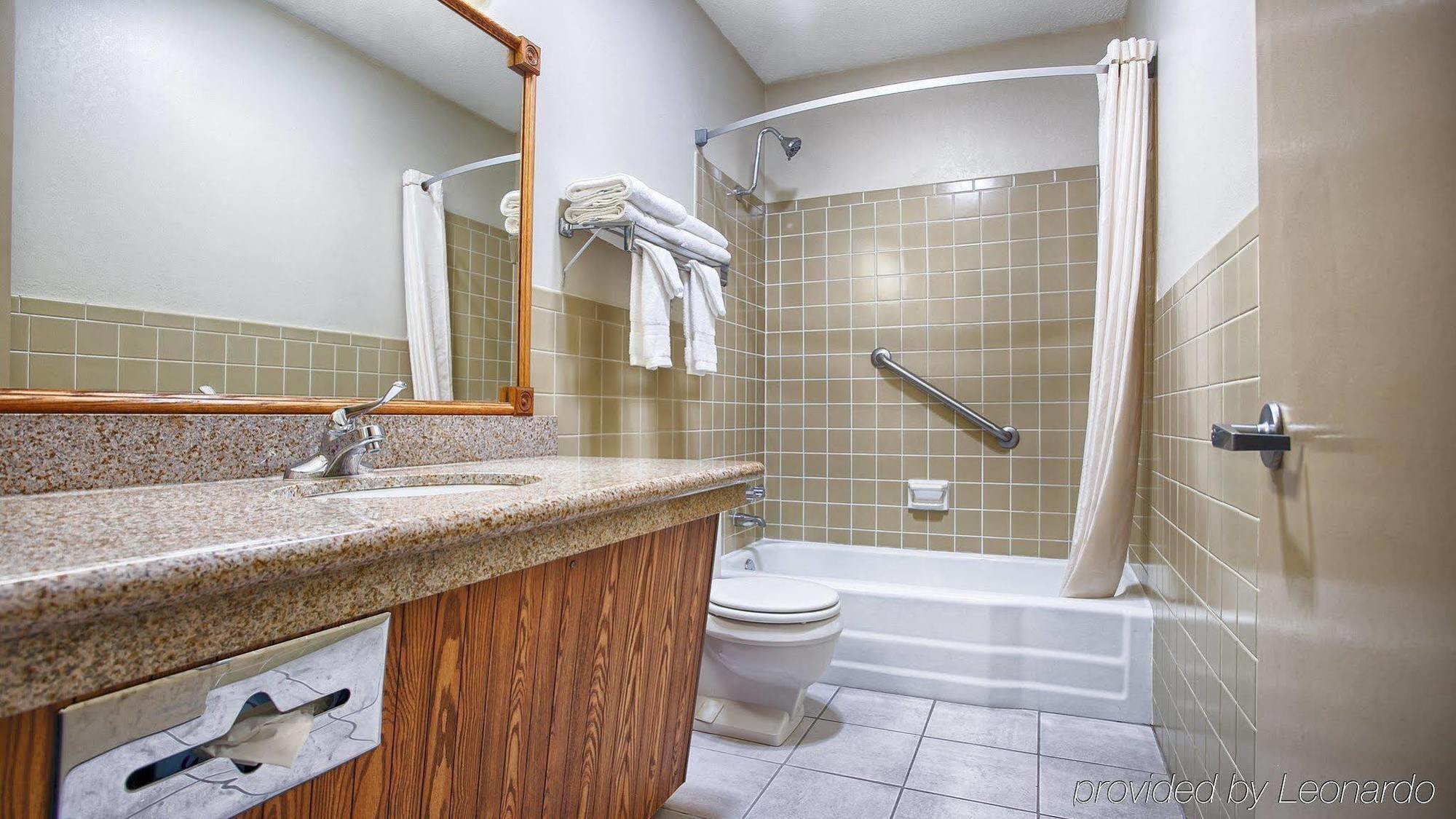 Best Western Hospitality House Emporia Buitenkant foto