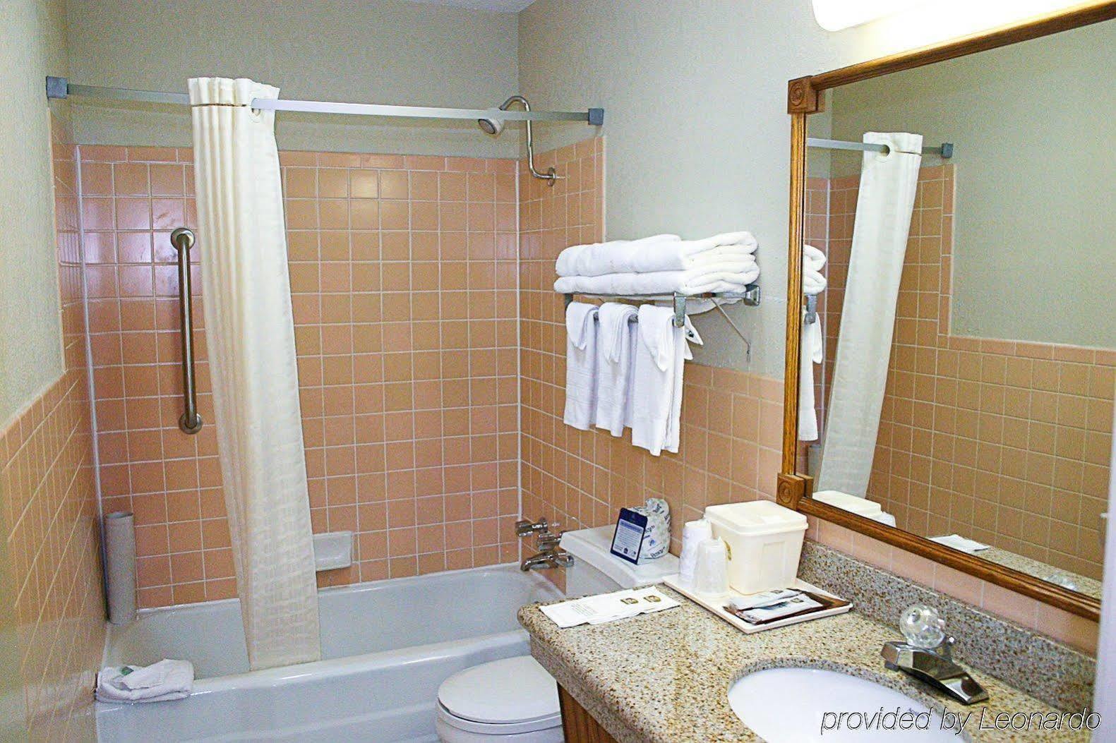 Best Western Hospitality House Emporia Kamer foto