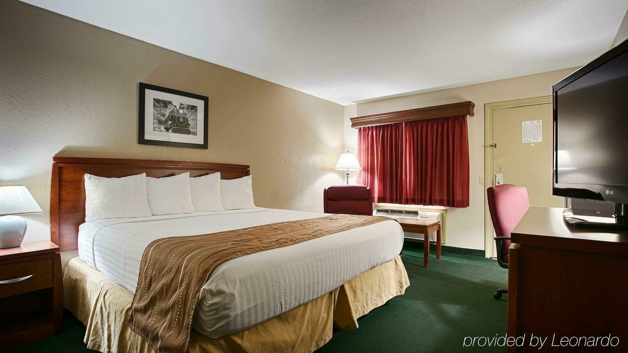 Best Western Hospitality House Emporia Buitenkant foto